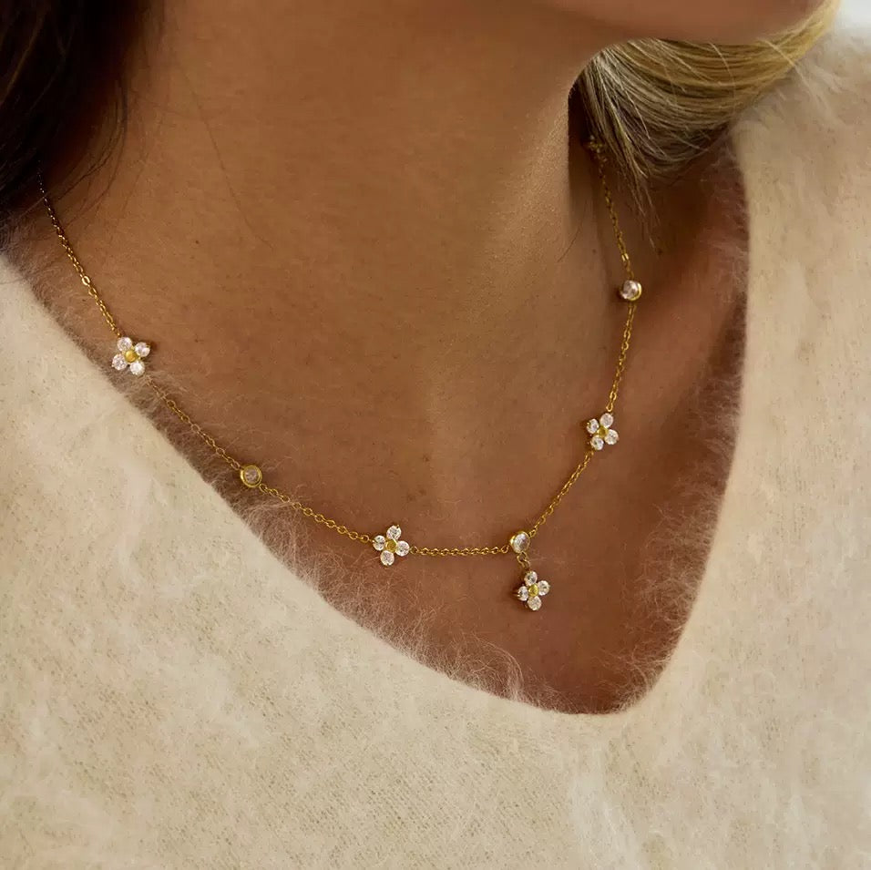 Collier de luxe plaqué or CGN153