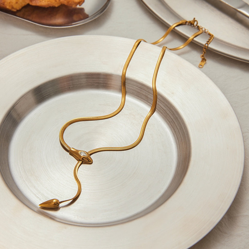 Collier de luxe plaqué or CGN155